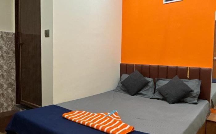 Hotel orange Rooms