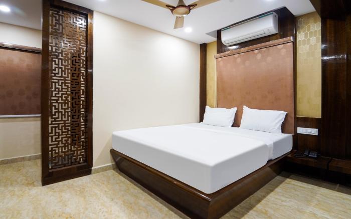Hotel O GM