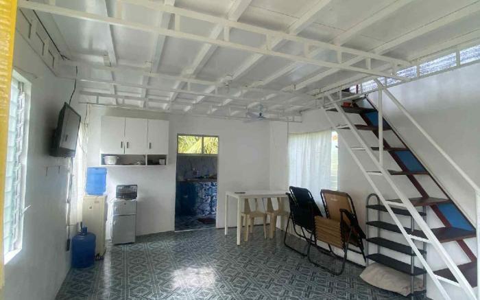 Home Away from Home beside Salatan's Residence