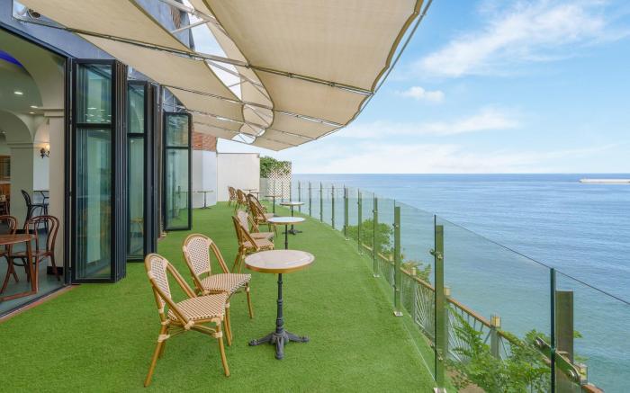 Samcheok Peacehousing Spa Pet Pension