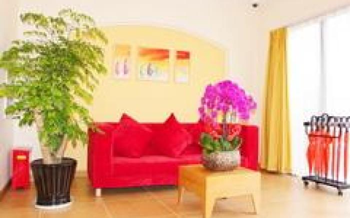 Home Inn Shanghai International Tourism Resort Xinchang Industrial Park
