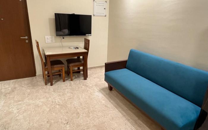 Picturesque LakeView Studio@HiranandaniEstateThane