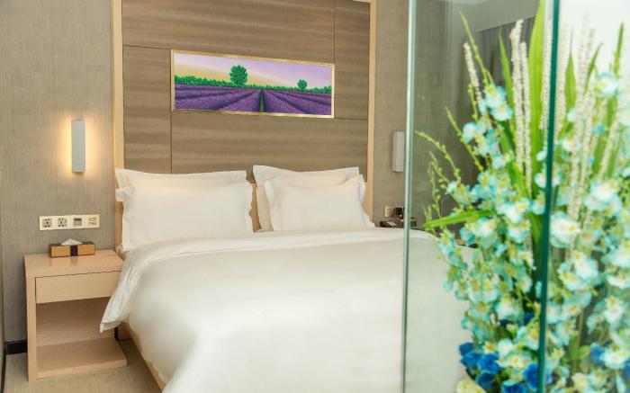 Lavande Hotels Xianning Tonghui Plaza