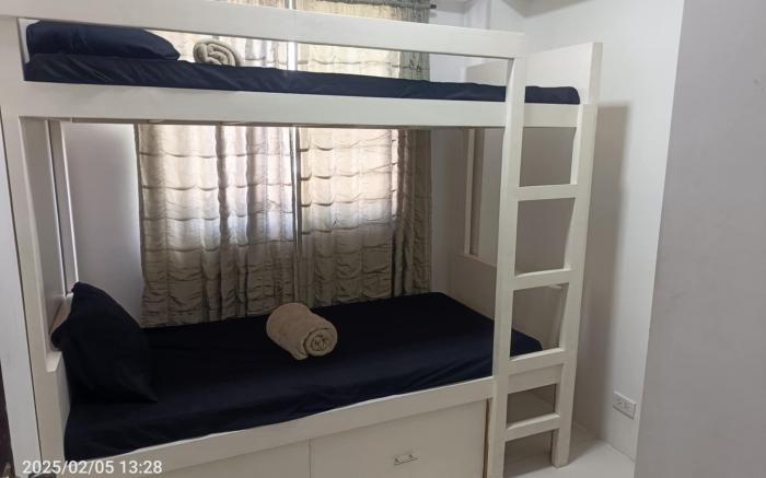 Burnham hill condominium