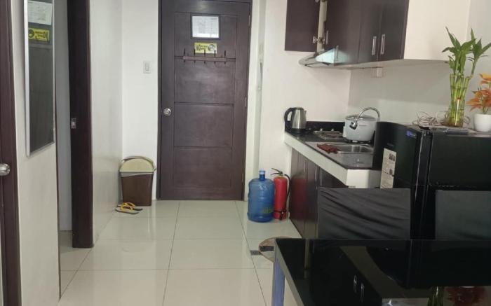 Burnham hill condominium