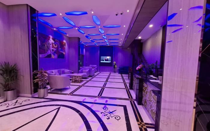 Blue Rose Garden Olaya