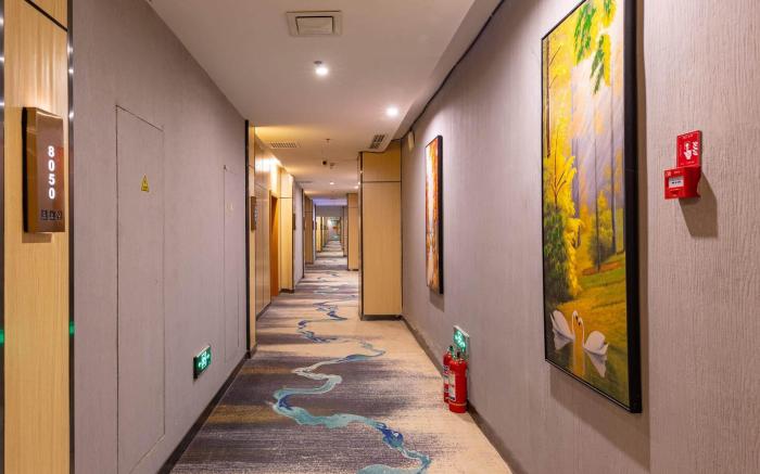 Chonpines Hotel Beijing Third Ring Tumor Hospital Shilihe Subway Station