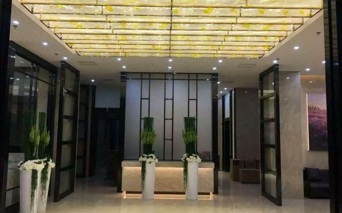 Lavande Hotels·Dalian Zhuanghe Xiangyang Road