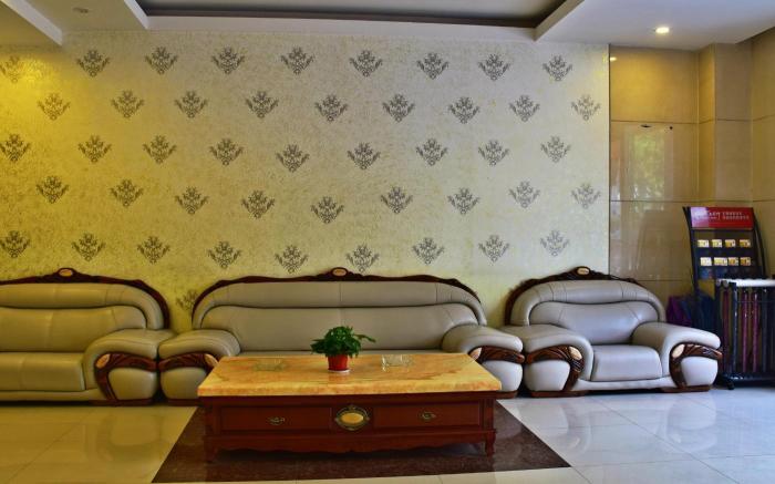 Hotel Pai Hezhou Lingfeng Plaza