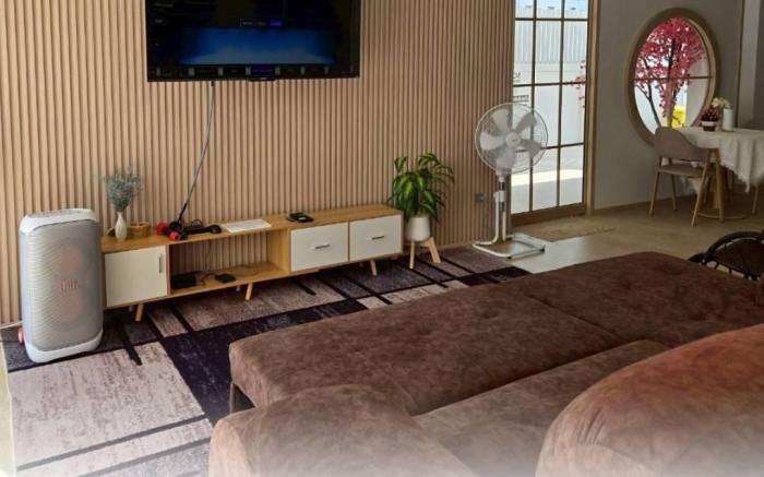 The White Palm Villa & Pool