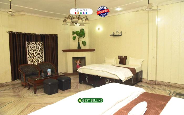 Goroomgo Vills Guest House Lucknow