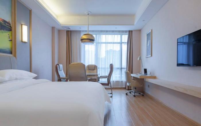 Vienna International Hotel Hunan Shaodong High-speed Railway Station Trade City