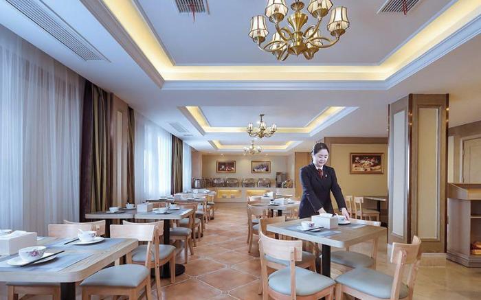 Vienna International Hotel Jiangsu Haimen Pedestrian Street