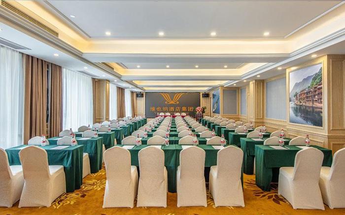 Vienna International Hotel Changsha Science and Technology New City Shaoguang Metro Station