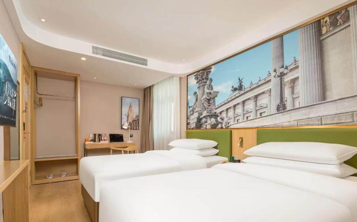 Vienna Hotel Urumqi Nianzigou Metro Station