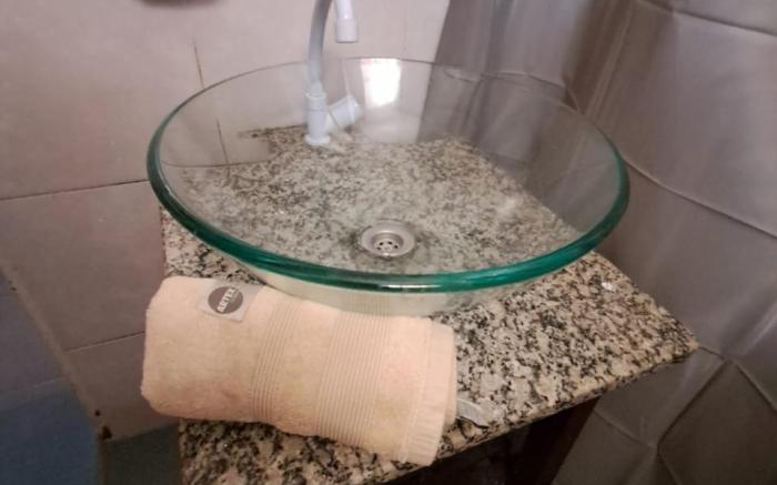 Apart del huesped II