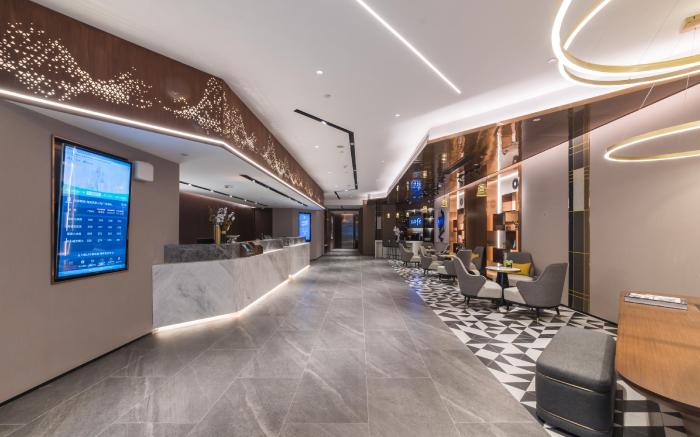 Home Inn Plus Nanchang High-tech Huoju Plaza
