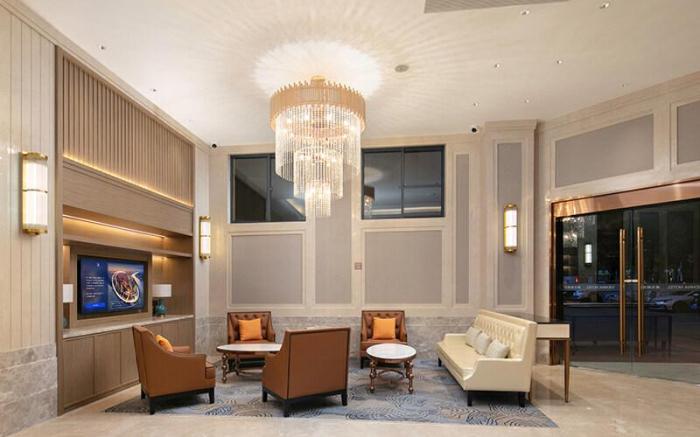 Vienna Hotel Xiantao Fuzhou Avenue