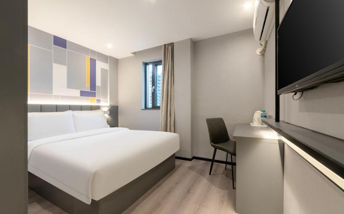 7Days Hotel Wuhan Asia Trade Guangzhou Military Region General Hospital Metro Station