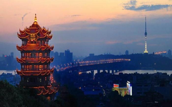 7 Days Inn Wuhan Hubu Alley Yellow Crane Tower Metro Station Yangtze River Bridge