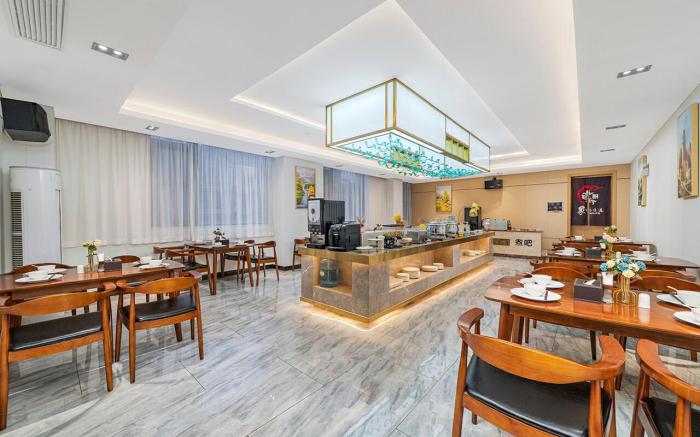 Vienna Classic Hotel Wuxi East Station