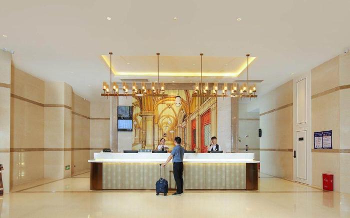 Vienna International Hotel Hunan Yiyang Avenue