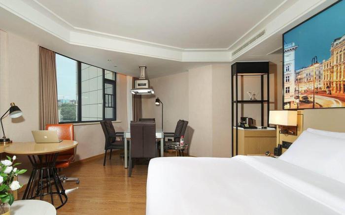 Vienna International Hotel Hunan Yiyang Avenue