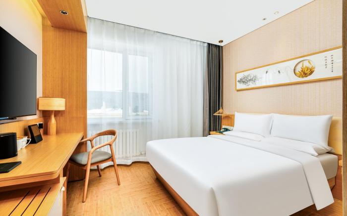 Home Inn Harbin Railway Station North Square