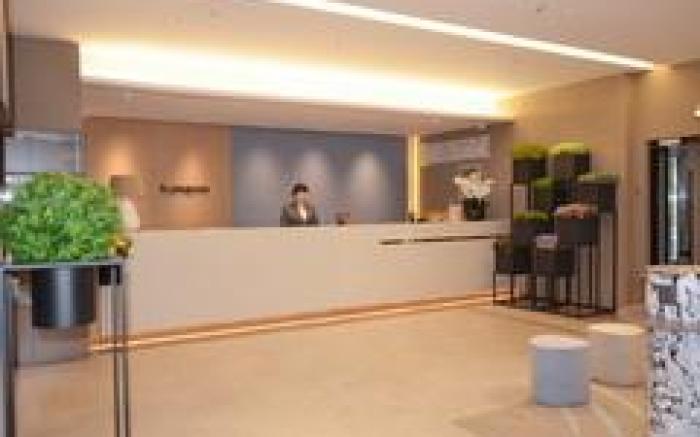 Home Inn Neo Urumqi Beijing South Road Railway Bureau Metro Station