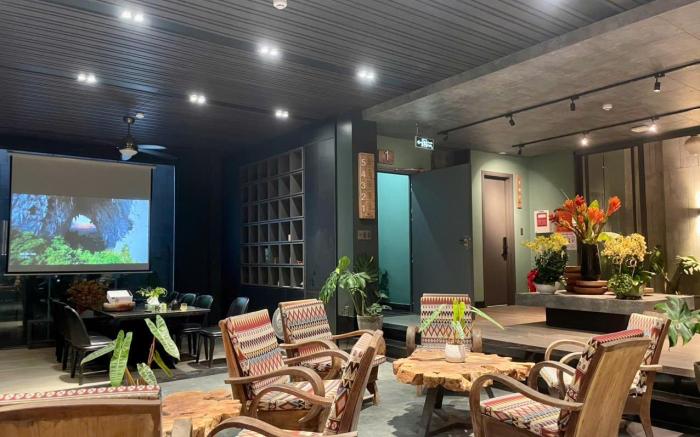 Arava Retreat Danang Oceanfront