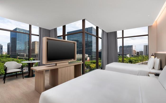 Holiday Inn & Suites Shanghai Changfeng