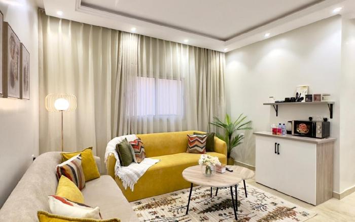 Sunshine Suite in AlMalqa district