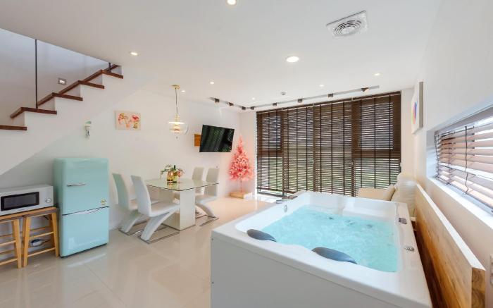 The Gray Spa N Pool Pension