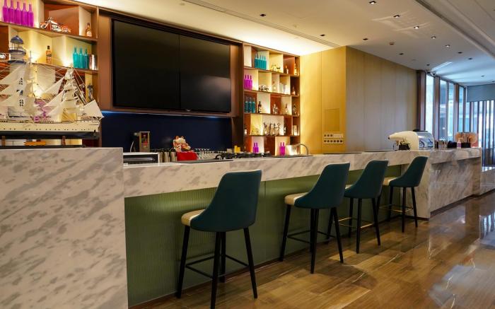 Golden Tulip Hotel (Shanghai National Convention and Exhibition Center Store)