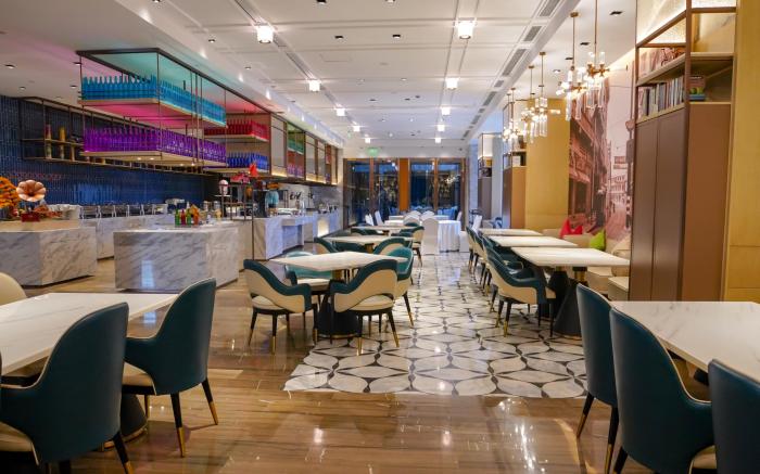 Golden Tulip Hotel (Shanghai National Convention and Exhibition Center Store)
