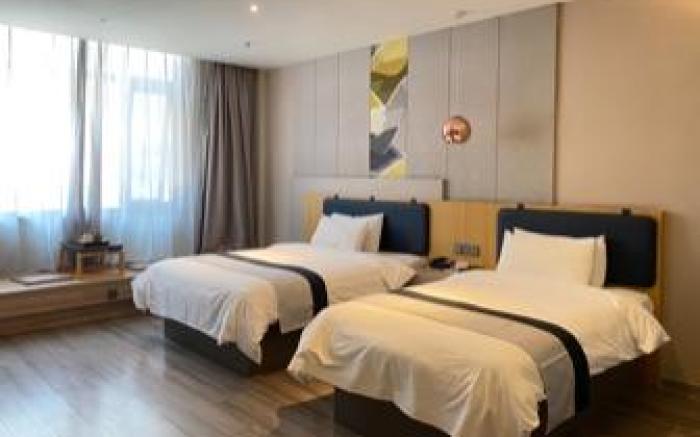 Home Inn Style Yuzhou East District Stadium