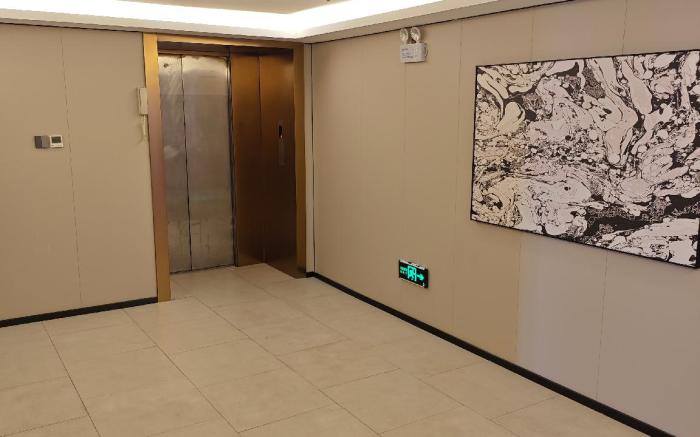 Home Inn Neo Tianjin West Railway Station Changhong Park Metro Station