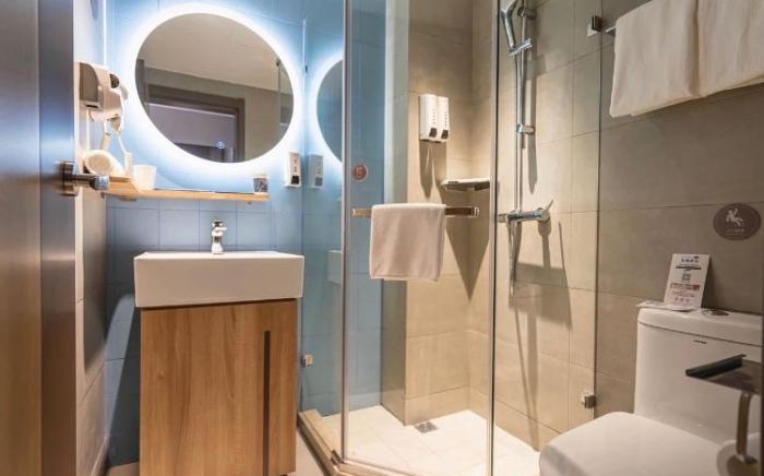 Home Inn Neo Urumqi Huanghe Road Chinese Medicine Hospital Wuyi Road