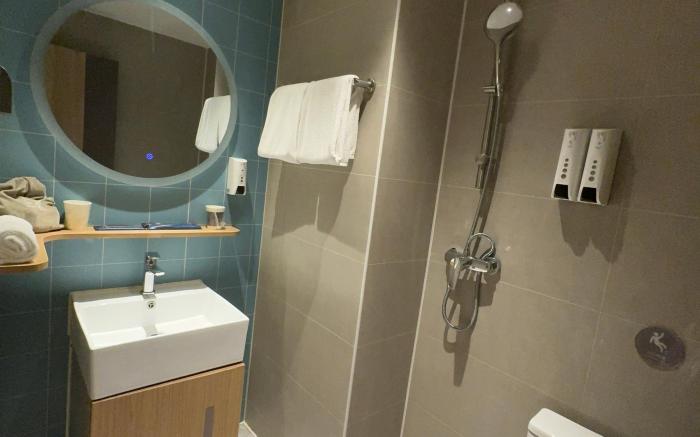 Home Inn Neo Urumqi Huanghe Road Chinese Medicine Hospital Wuyi Road