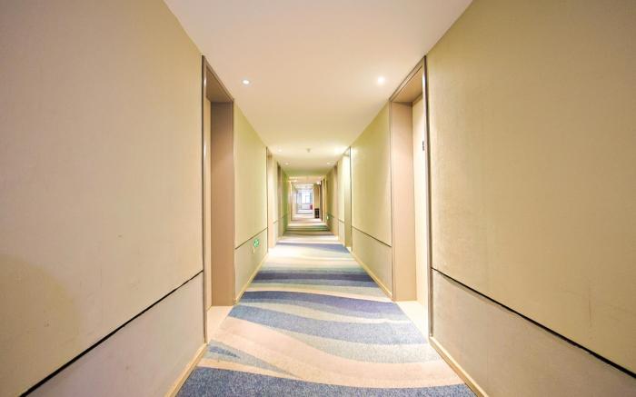 Home Inn Style Changchun Jingyue University Town Xunchi Plaza