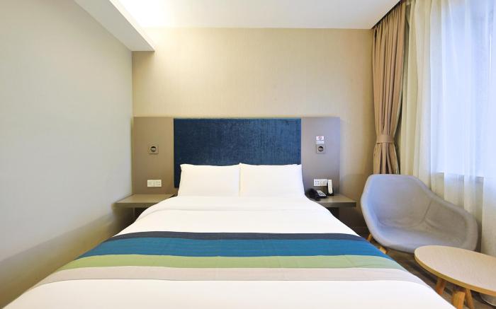 Home Inn Style Changchun Jingyue University Town Xunchi Plaza