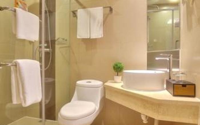 Ease Hotel Ningbo Tianyi Square Jiangxia Bridge Metro Station