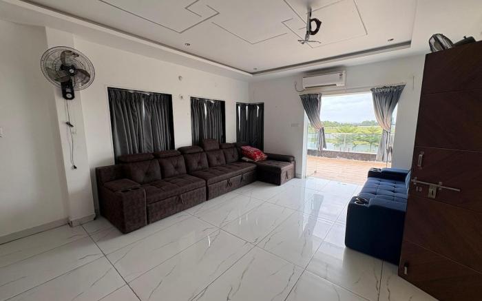 NMR Nest Farms Poolside Getaway –3BHK by homeyhuts