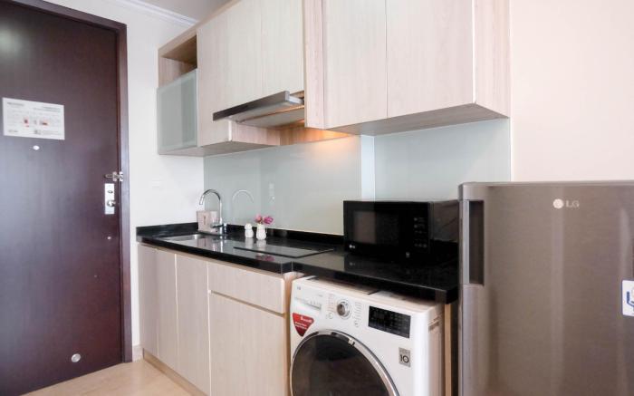 Modern Studio at Menteng Park near TIM By Travelio