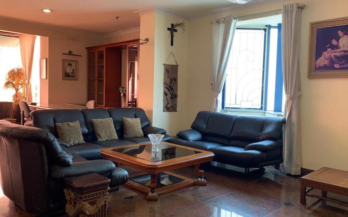 Apt Mangga 2 Court 4BR Penthouse