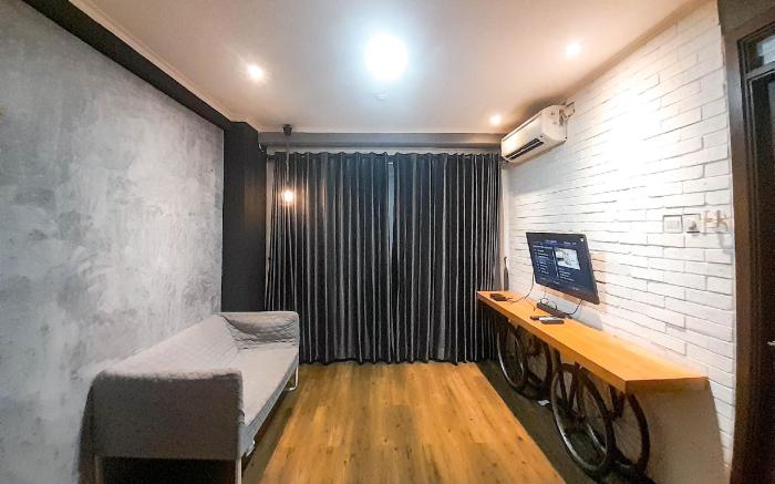 Industrial Look 2BR at Gateway Pasteur By Travelio