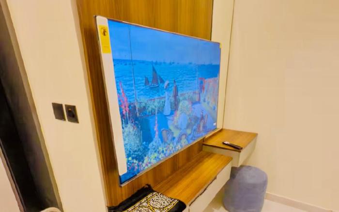 Furnished apartment with a side sitting room a8