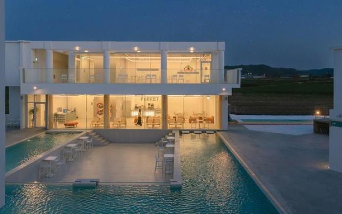 Coral Tree Pool Villa