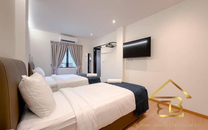 Private Triple Room @ Ipoh Town Bathroom, TV &Wifi