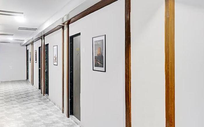 FabHotel Blu Rooms